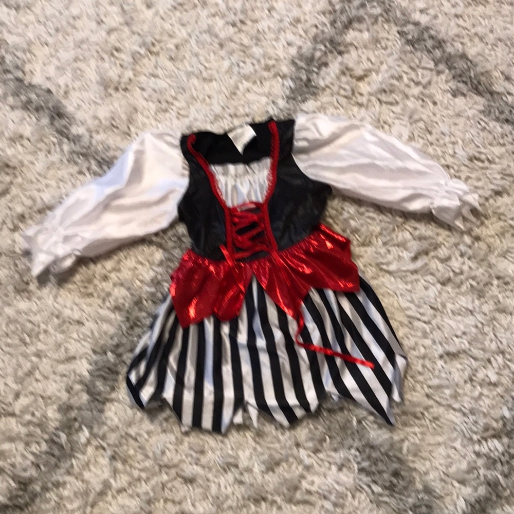 Girls size 2-4 pirate costume